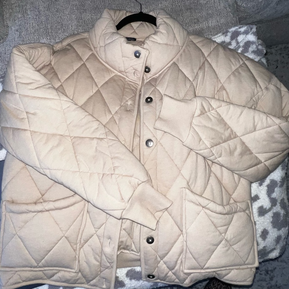 Target Brand Women’s Cream quilted jacket